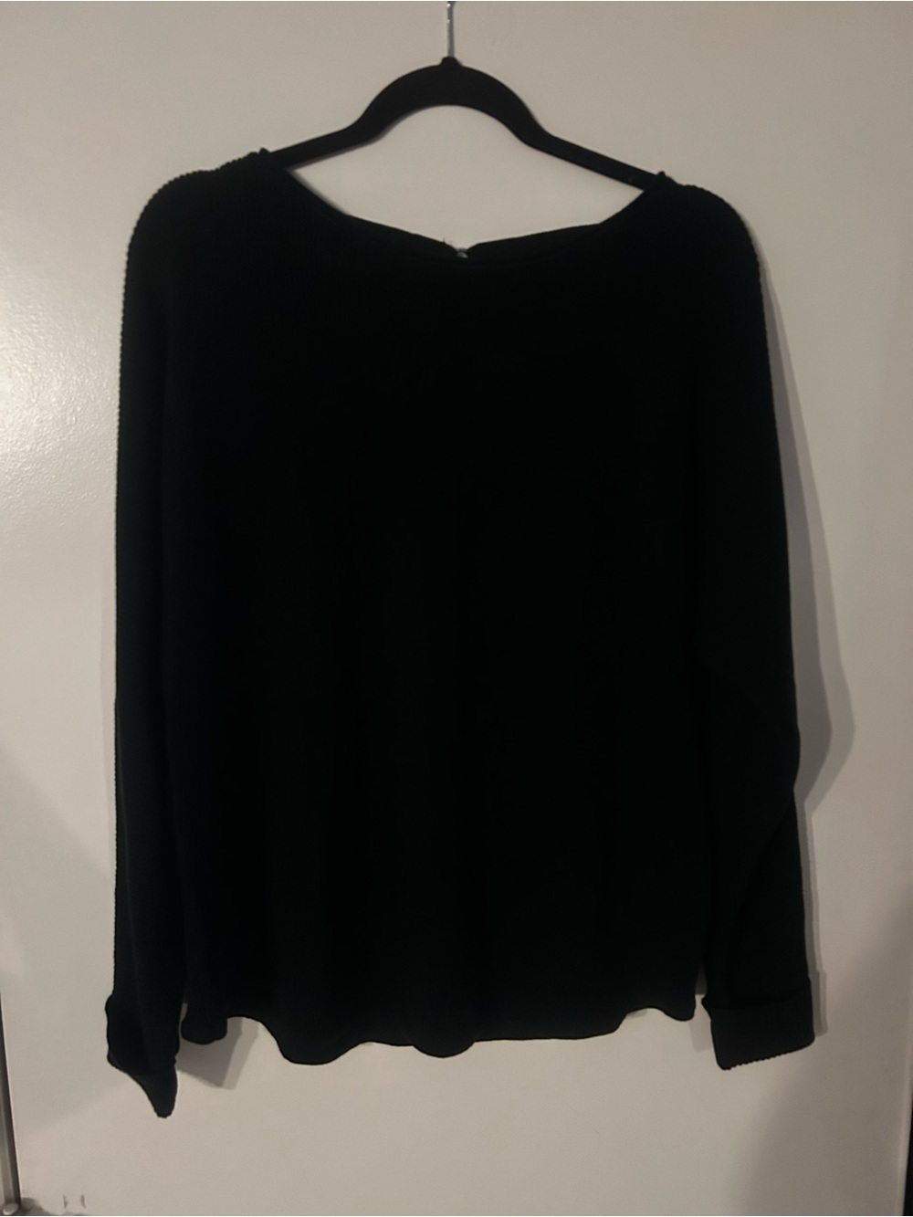 🎉 5 for $40 🎉New York and Company Black Waffle Knit Long-Sleeve sweater
